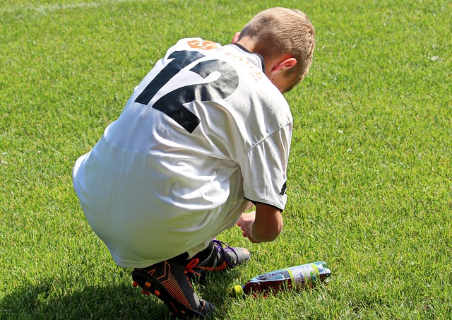 比如巴黎圣 比如巴黎圣